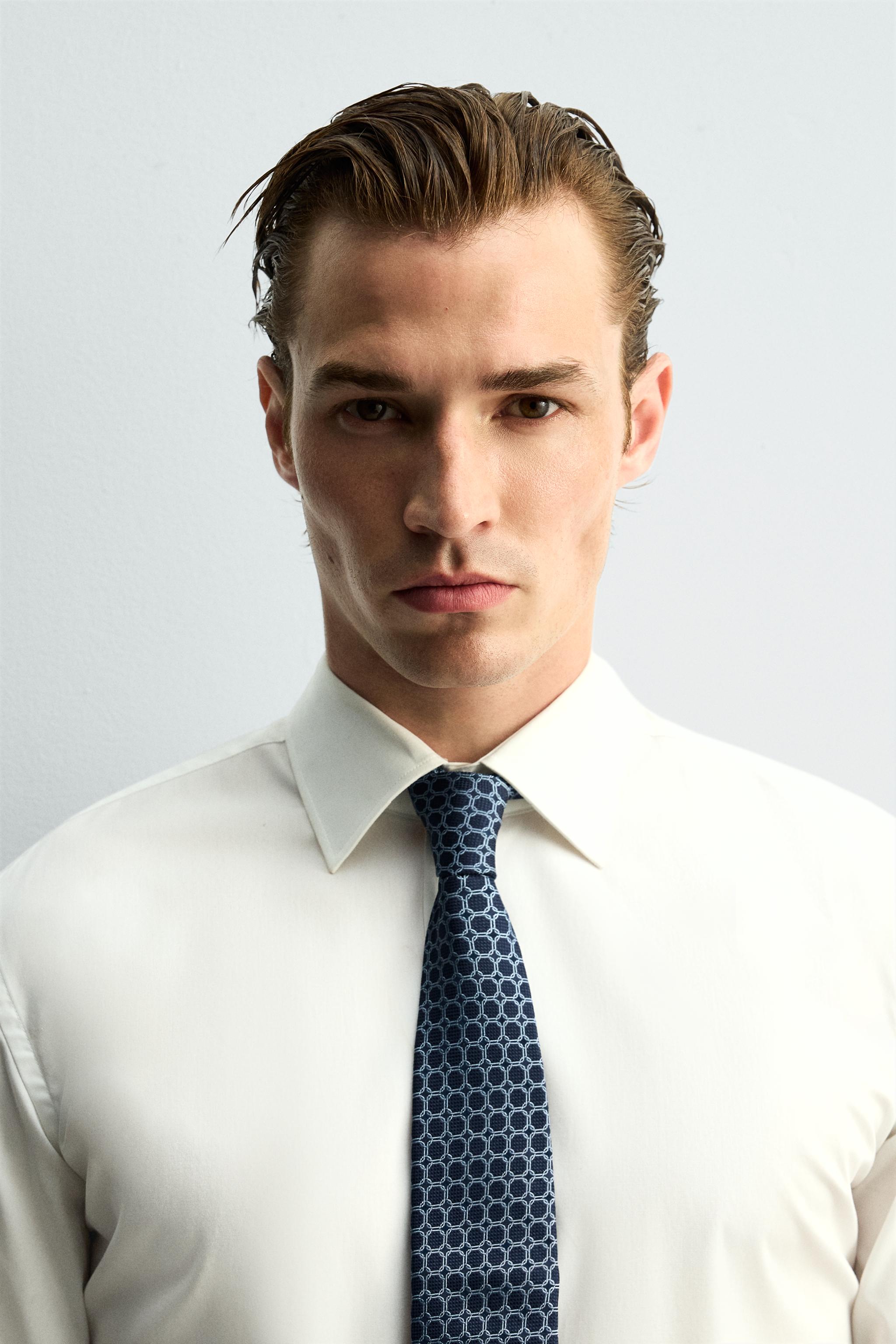 CRAVATE 100% SOIE JACQUARD GÉOMÉTRIQUE